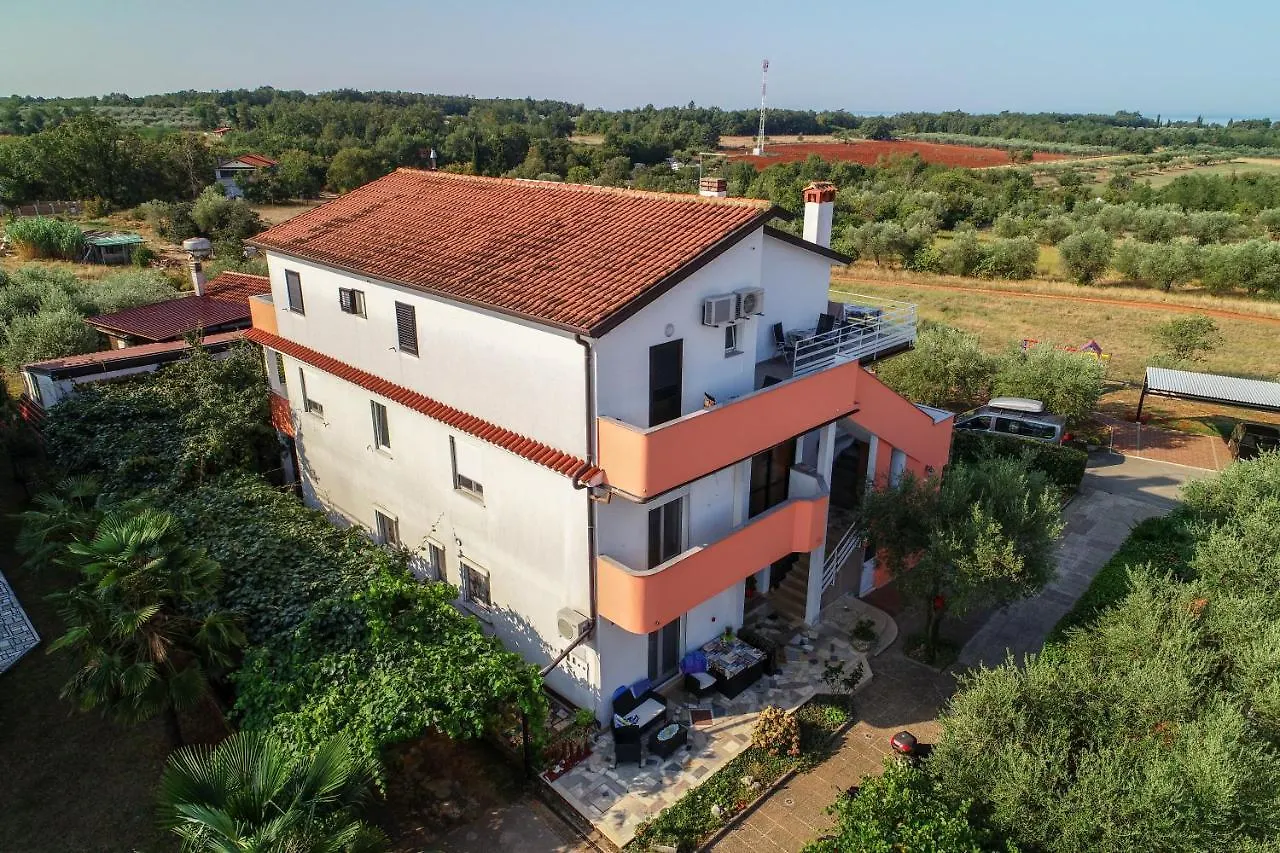 Apartments&Rooms Villa Adamović Umago